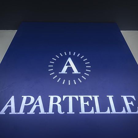 Apartelle Jatujak Hotel Банкок Екстериор снимка