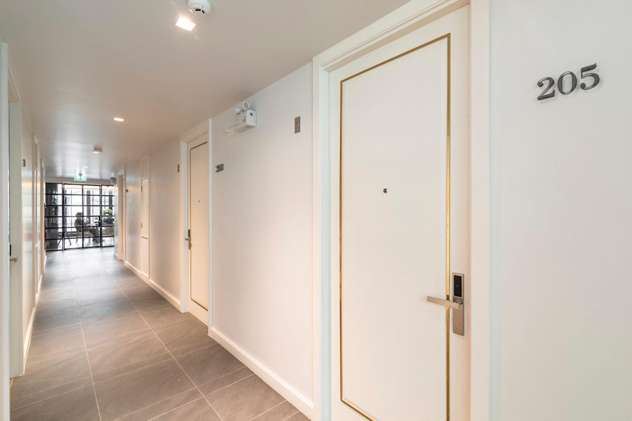 Apartelle Jatujak Hotel Банкок Екстериор снимка