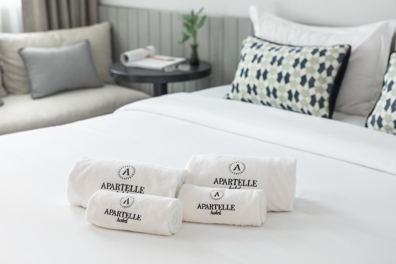 Apartelle Jatujak Hotel Банкок Екстериор снимка